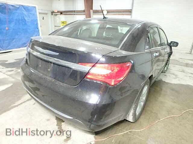 2013 CHRYSLER 200 - VIN: 1C3CCBCG2DN621083 - Фото 4