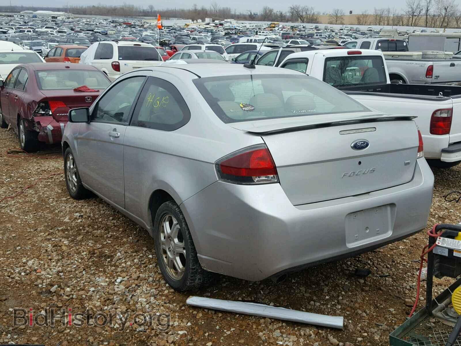 2009 FORD FOCUS - VIN: 1FAHP32N99W168437 - Photo 3