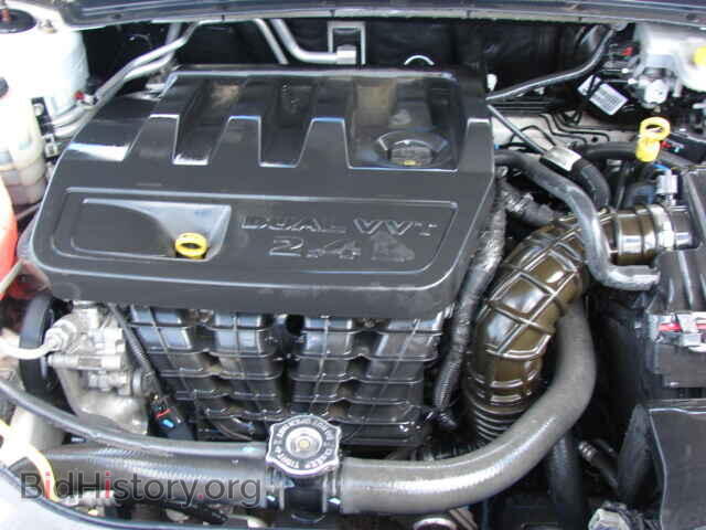 2010 CHRYSLER SEBRING - VIN: 1C3CC4FB4AN123801 - Фото 7