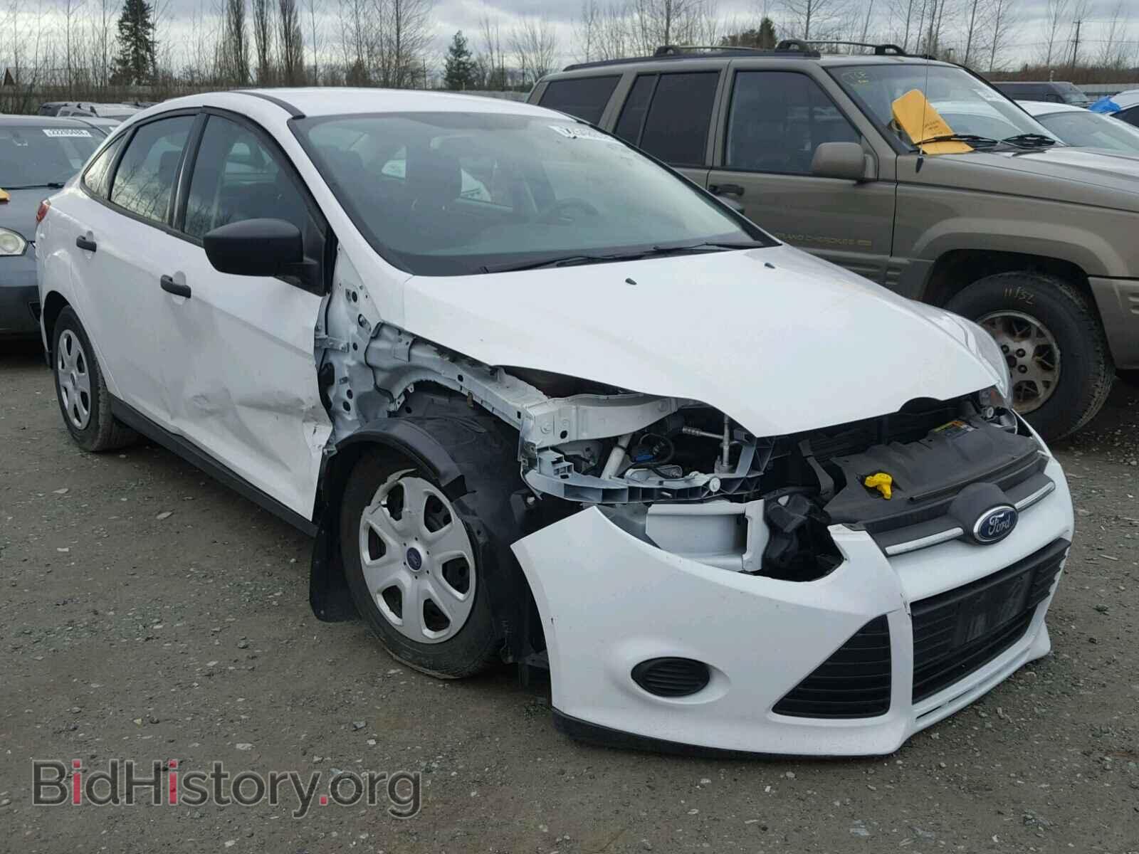 Photo 1FAHP3E22CL330483 - FORD FOCUS 2012