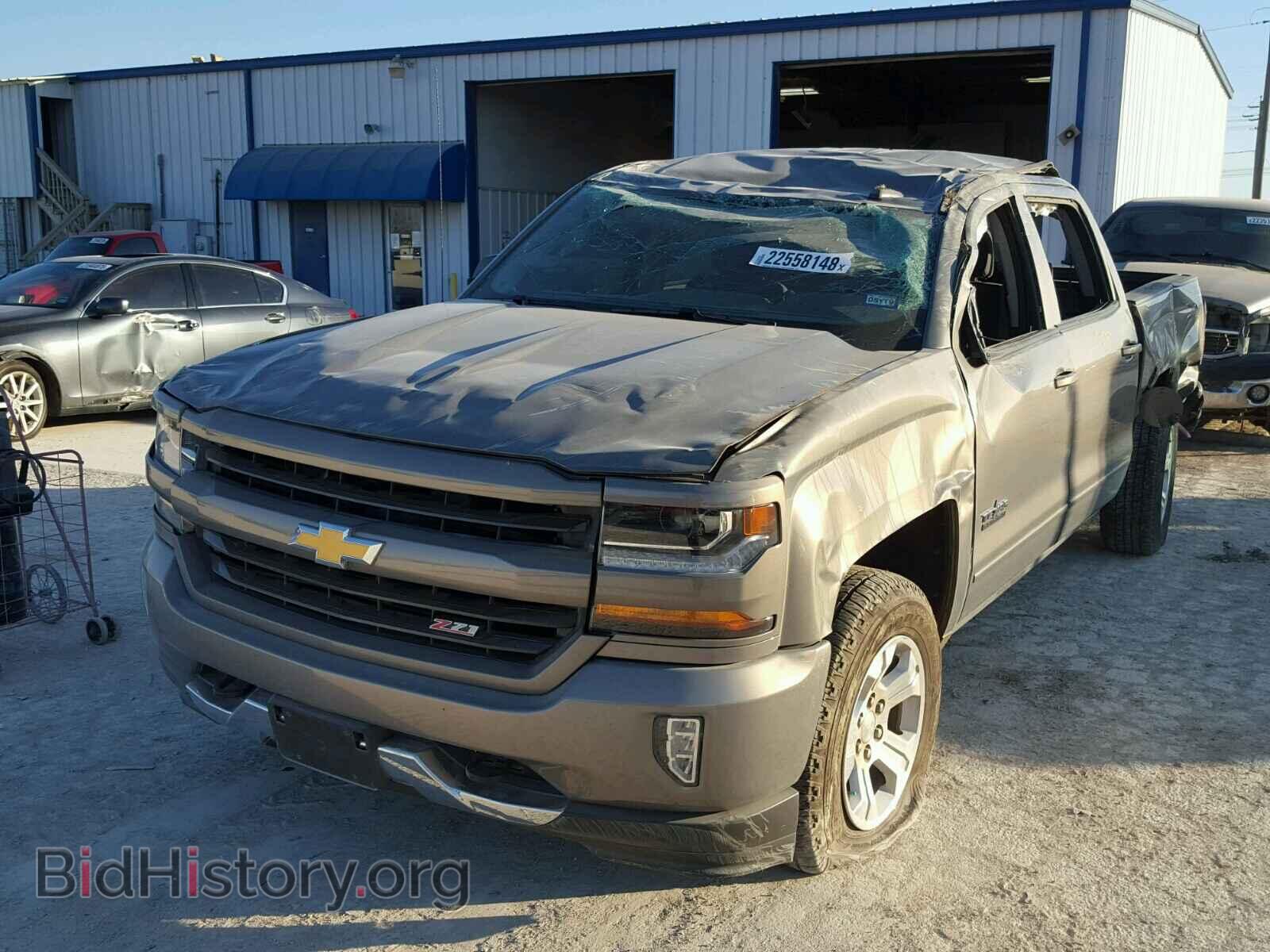 2017 CHEVROLET SILVERADO - VIN: 3GCUKREC6HG384151 - Фото 2