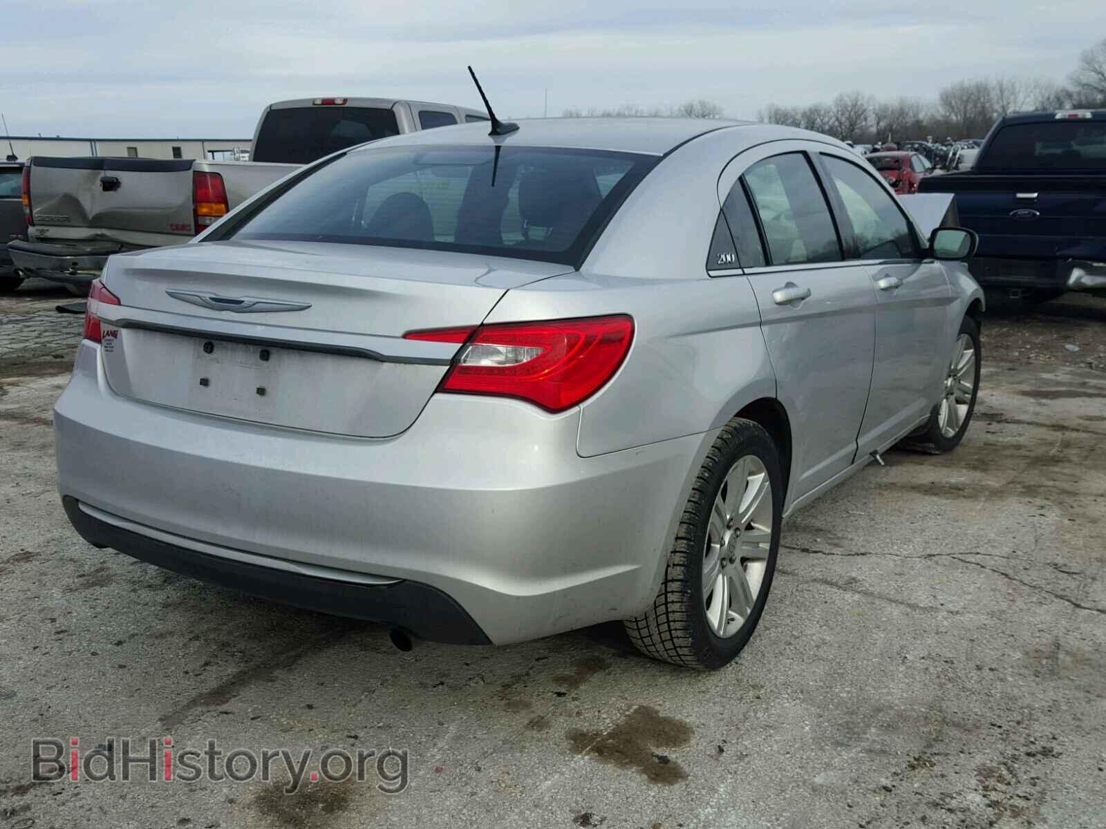2011 CHRYSLER 200 - VIN: 1C3BC1FBXBN611761 - Фото 4