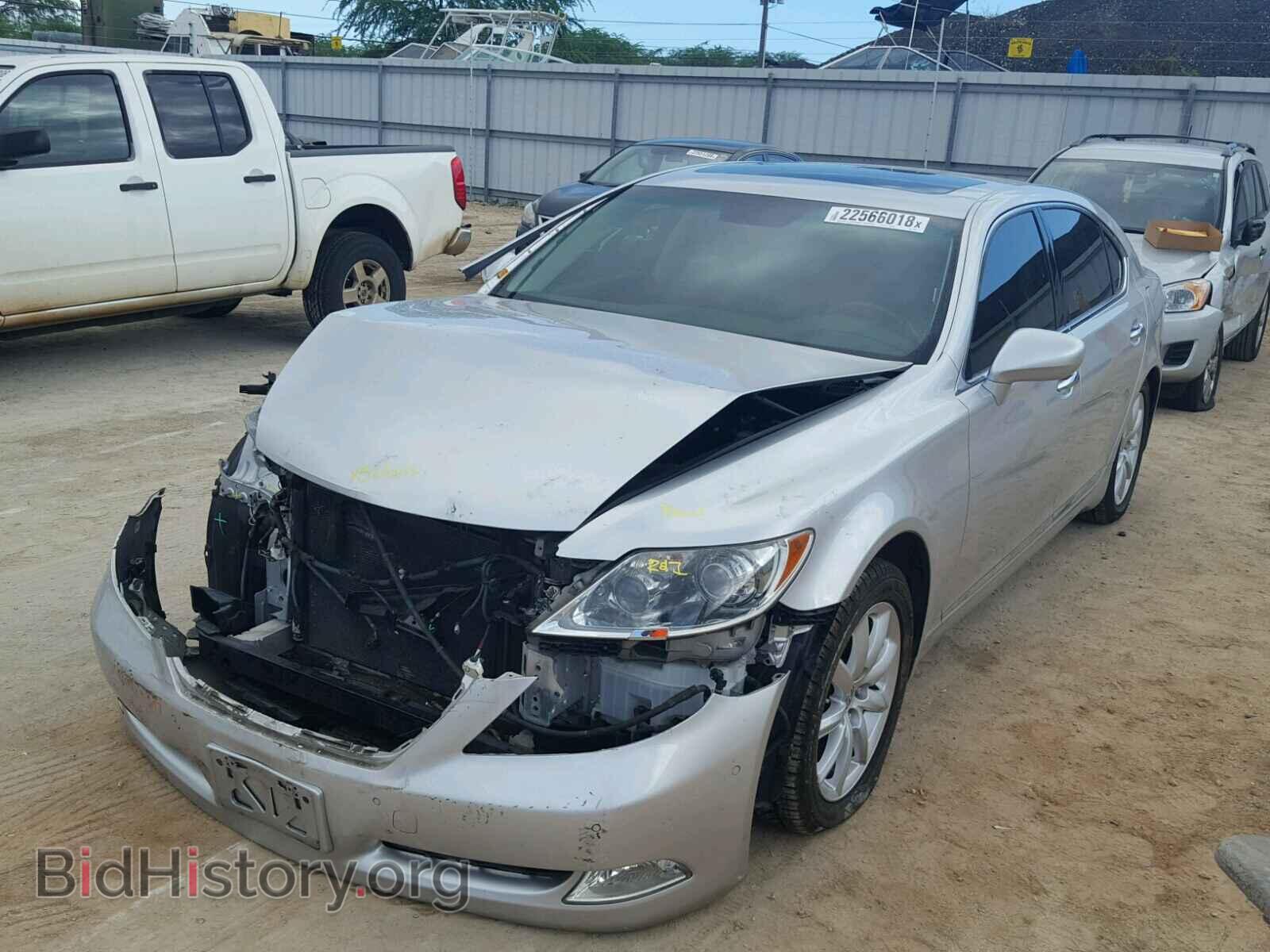 2007 LEXUS LS460 - VIN: JTHGL46F975001796 - Фото 2