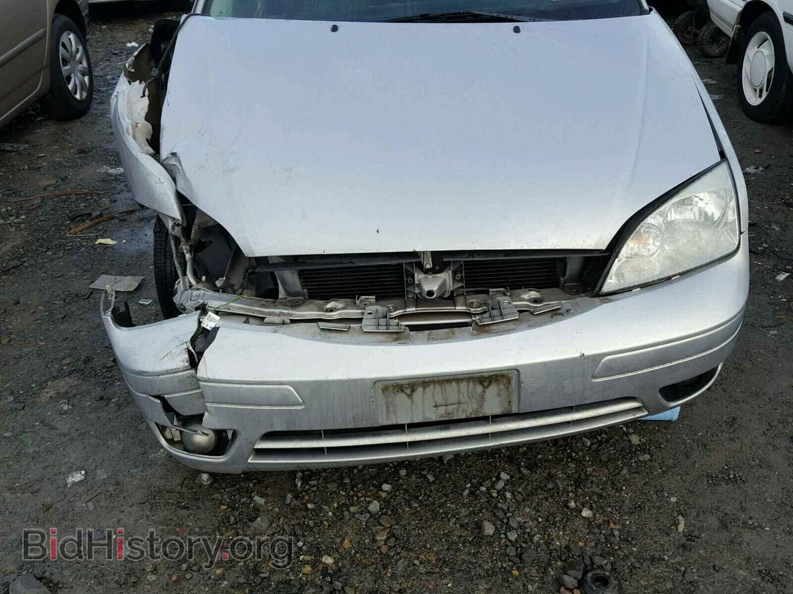 2007 FORD FOCUS - VIN: 1FAFP34NX7W306052 - Фото 7