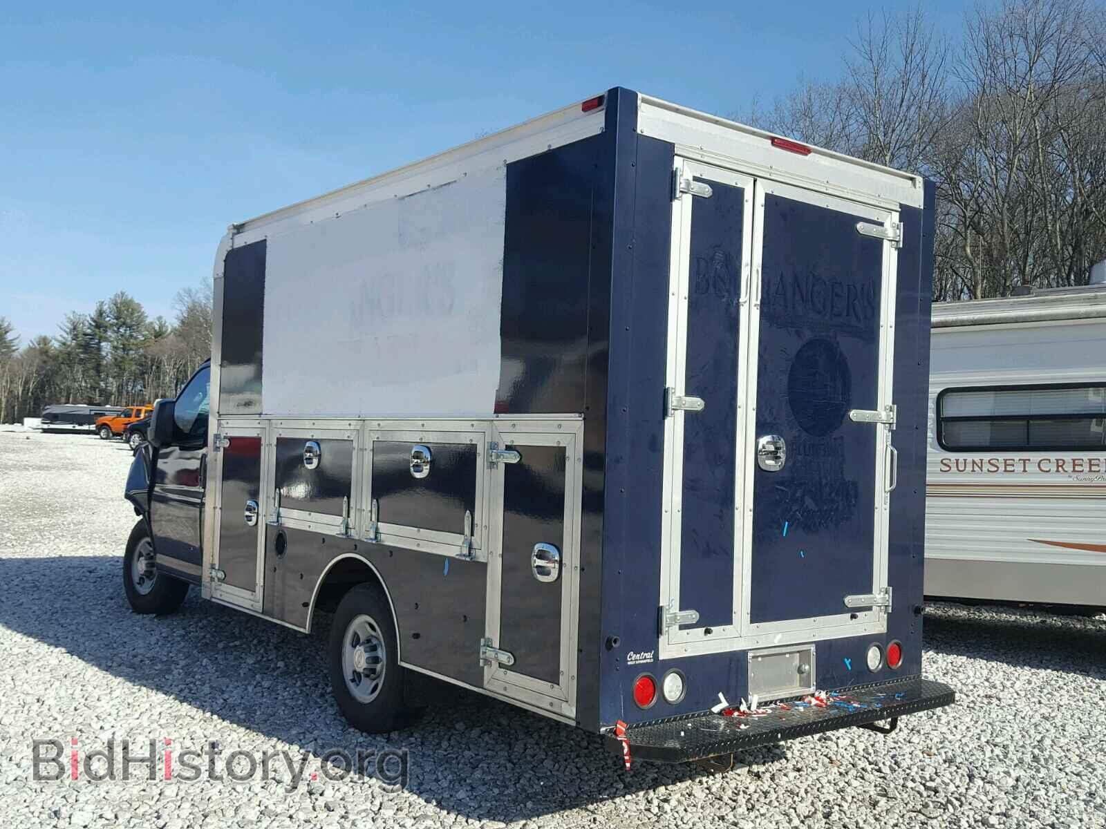 2017 CHEVROLET EXPRESS - VIN: 1GB0GRFG9H1207257 - Фото 3
