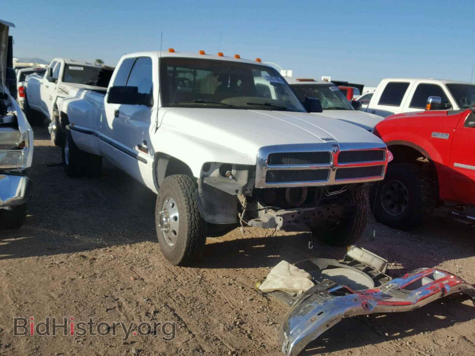 Photo 1B7MC3368WJ218104 - DODGE RAM 3500 1998