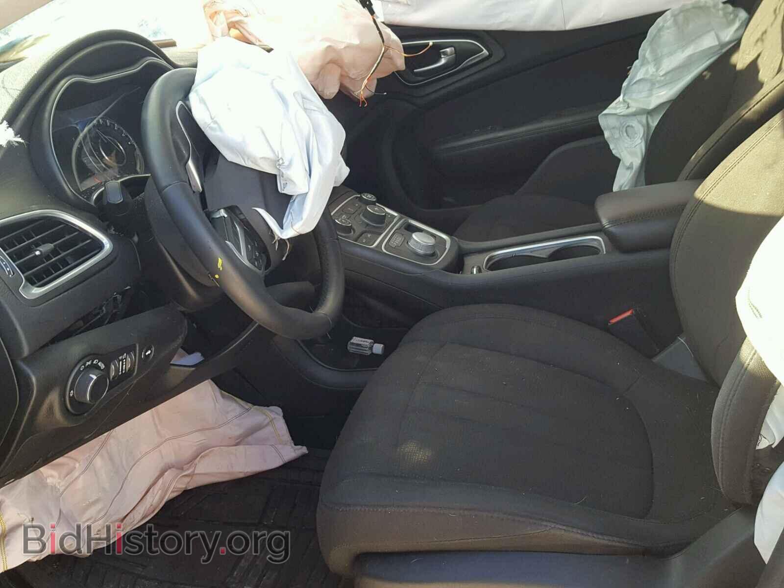 2016 CHRYSLER 200 - VIN: 1C3CCCAB9GN111458 - Фото 5