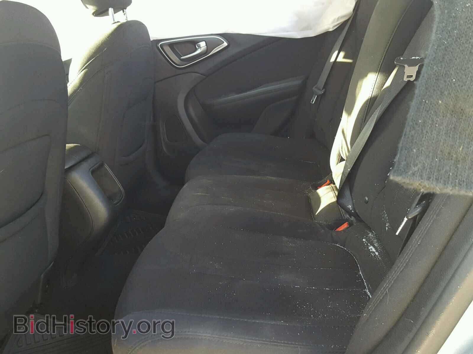 2016 CHRYSLER 200 - VIN: 1C3CCCAB9GN111458 - Фото 6