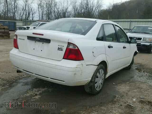 2005 FORD FOCUS - VIN: 1FAFP34N25W306155 - Фото 4