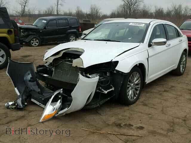 2013 CHRYSLER 200 - VIN: 1C3CCBCG3DN516181 - Photo 2