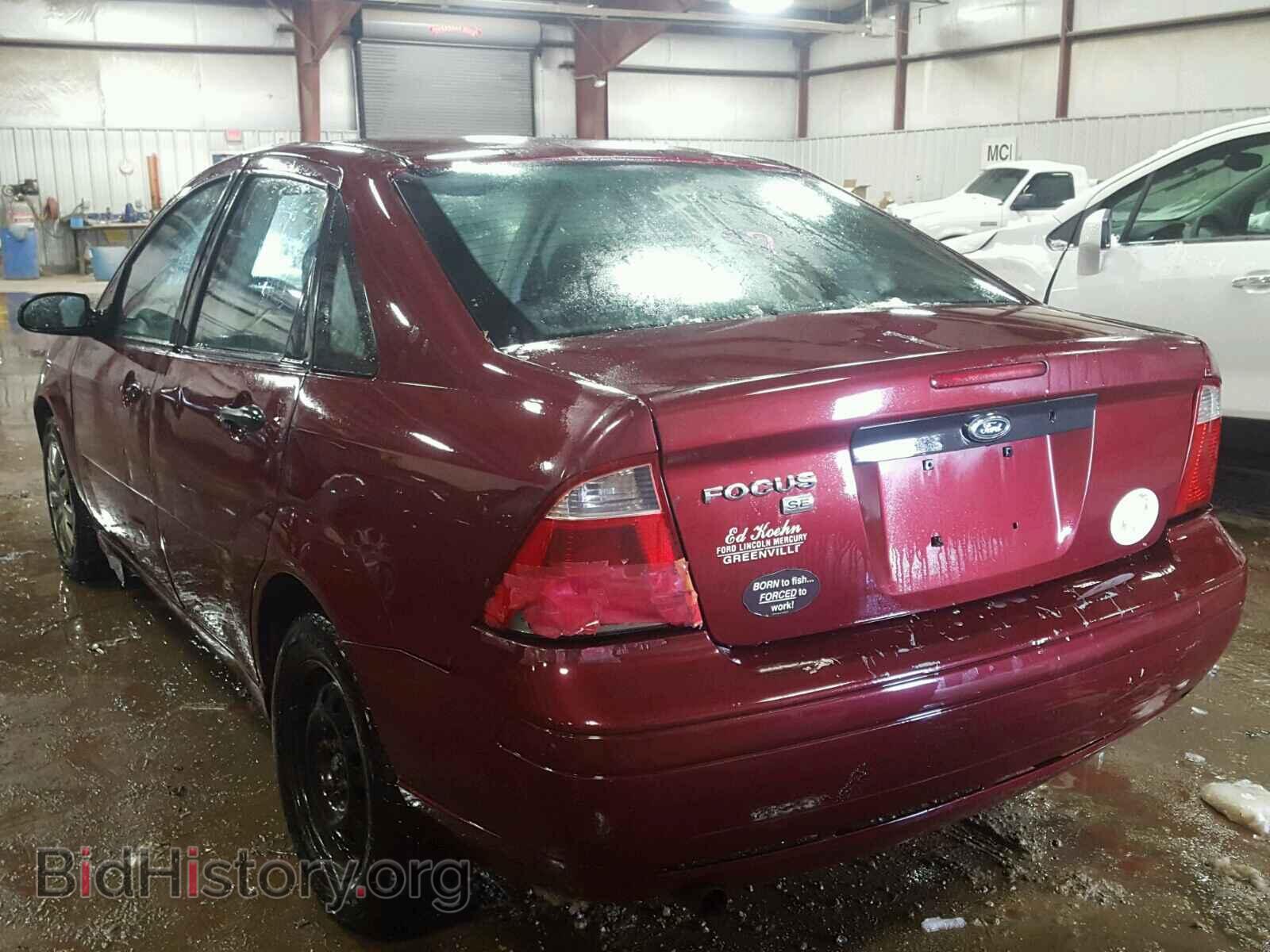 2007 FORD FOCUS - VIN: 1FAFP34N17W102577 - Фото 3