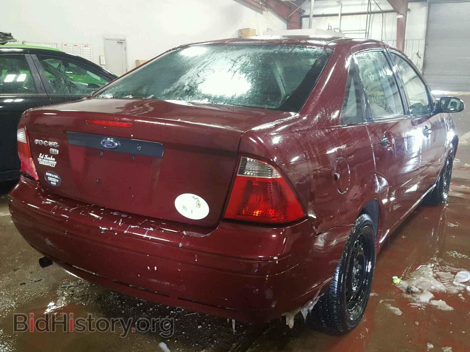 2007 FORD FOCUS - VIN: 1FAFP34N17W102577 - Фото 4