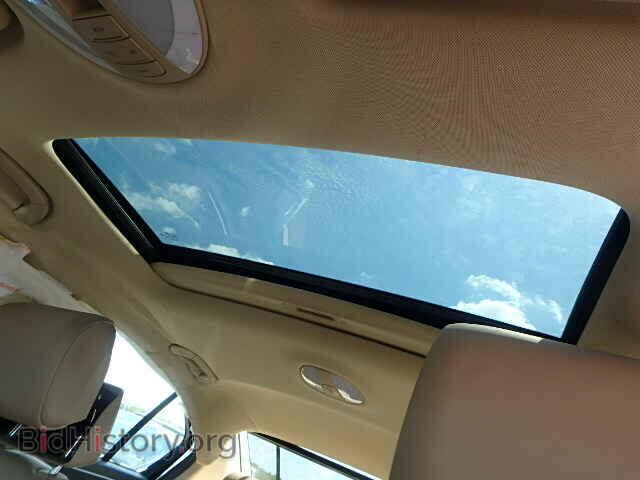 2009 HYUNDAI GENESIS - VIN: KMHGC46F49U044822 - Фото 9