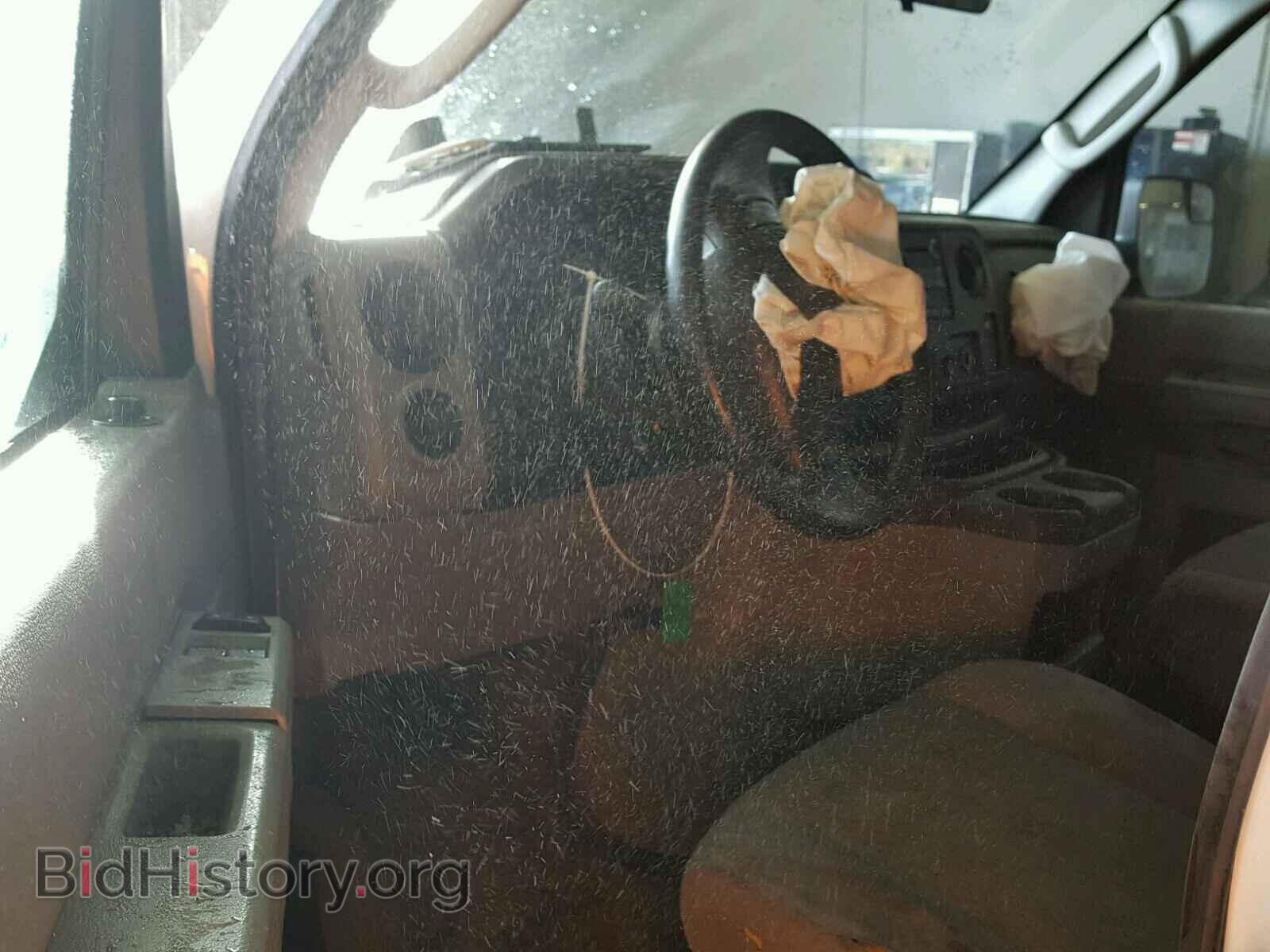 2011 FORD ECONOLINE - VIN: 1FBNE3BL7BDB22032 - Фото 9