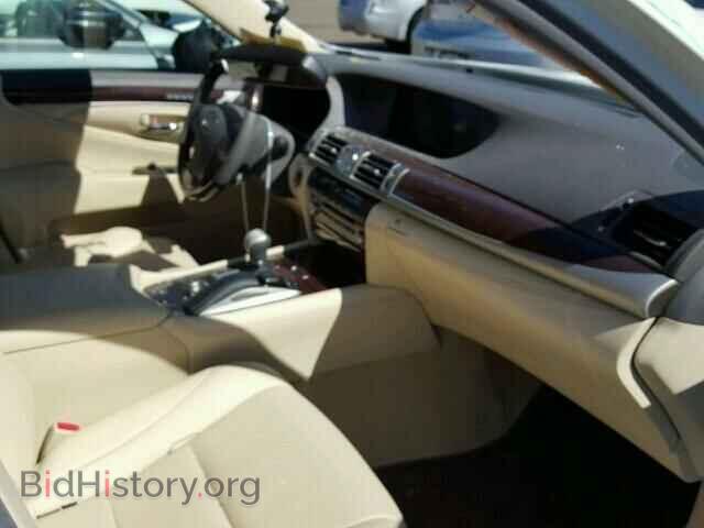 2016 LEXUS LS460 - VIN: JTHCL5EFXG5026292 - Фото 5