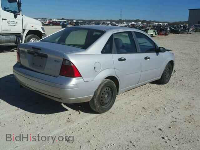 2005 FORD FOCUS - VIN: 1FAFP34N25W138775 - Фото 4