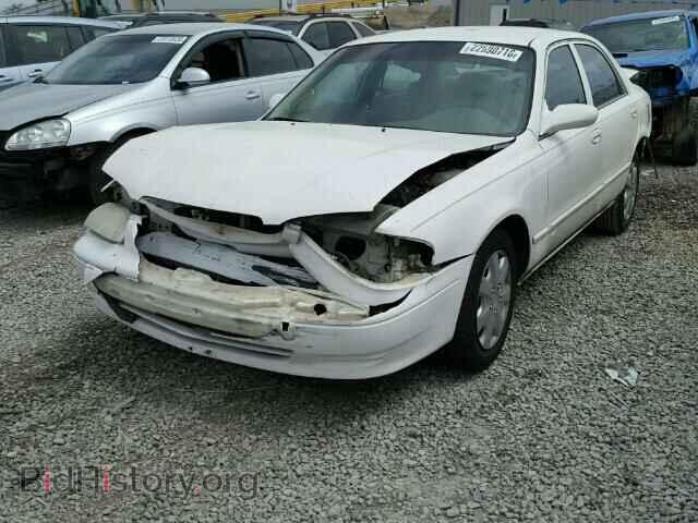 2000 MAZDA 626 - VIN: 1YVGF22C7Y5124078 - Фото 2