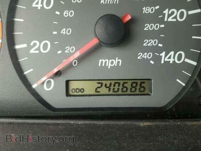 2000 MAZDA 626 - VIN: 1YVGF22C7Y5124078 - Фото 8