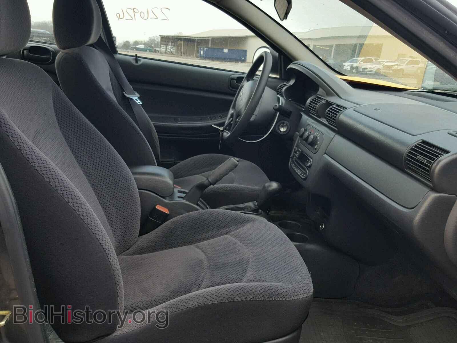 2004 CHRYSLER SEBRING - VIN: 1C3EL46X34N370719 - Фото 5