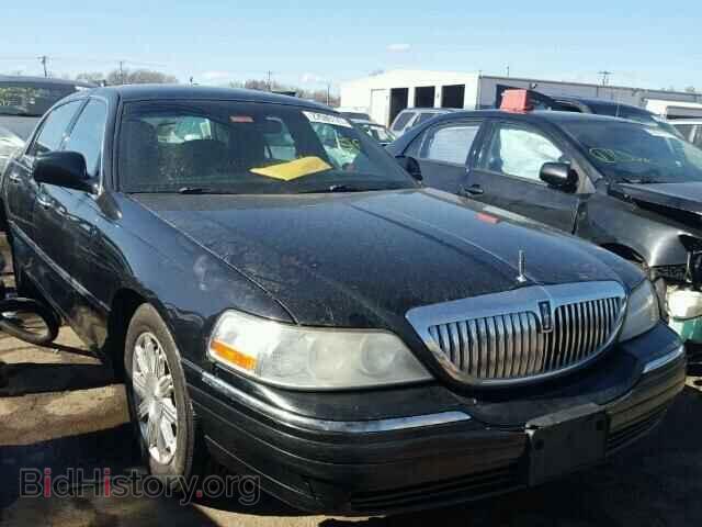 Photo 2LNHM82V19X611731 - LINCOLN TOWNCAR 2009