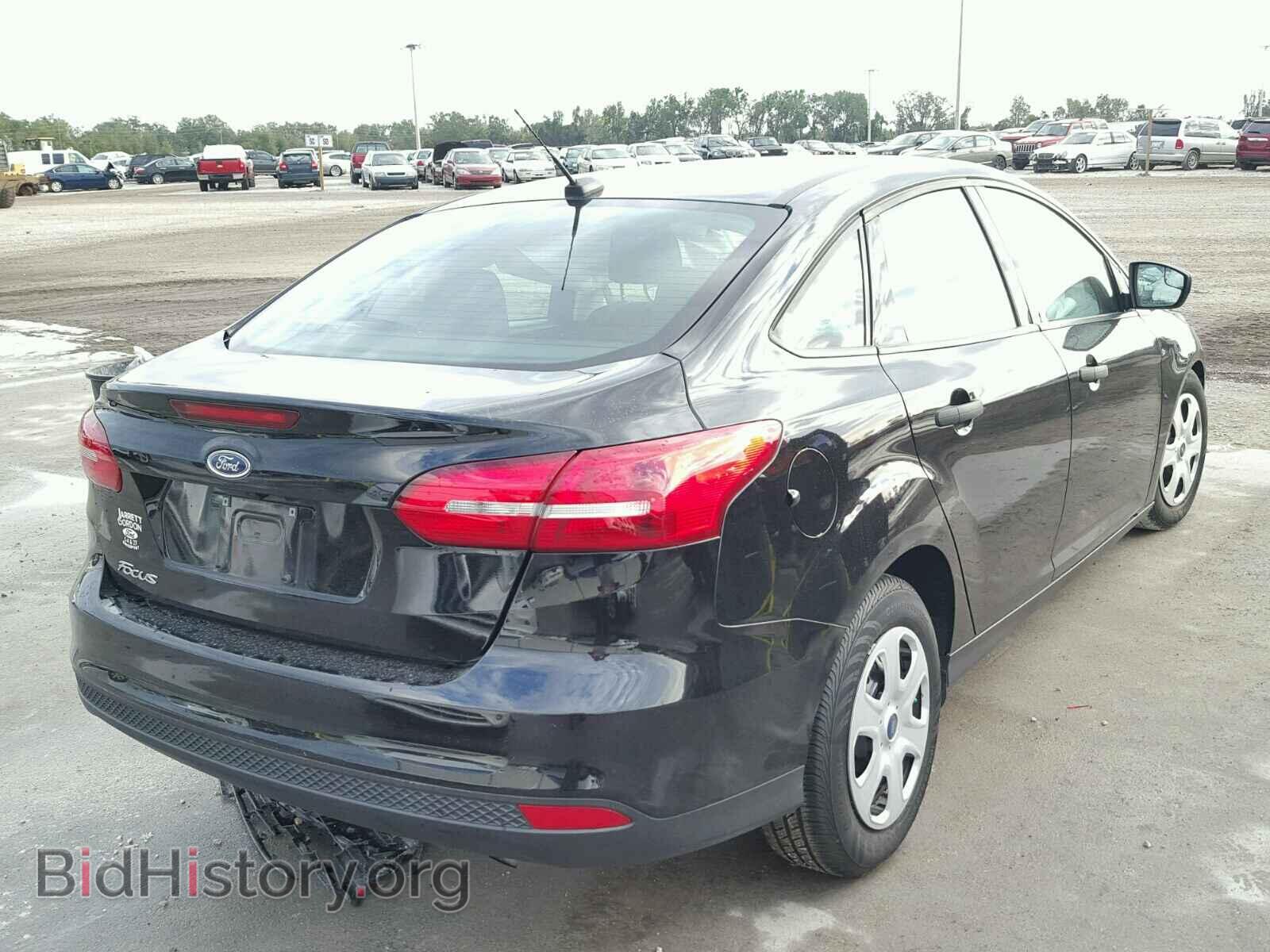 2017 FORD FOCUS - VIN: 1FADP3E24HL256683 - Photo 4