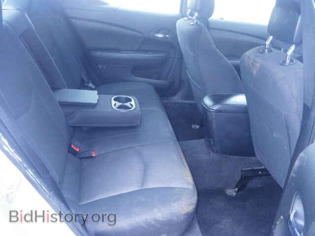 2011 DODGE AVENGER - VIN: 1B3BD4FB4BN606230 - Photo 6