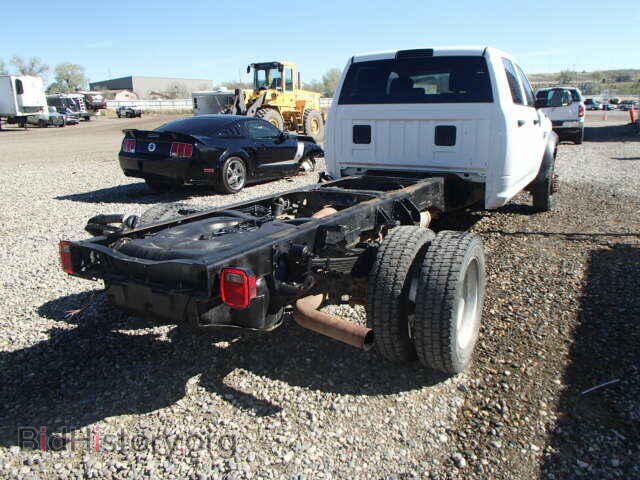 2011 DODGE RAM 5500 - VIN: 3D6WU7CLXBG602362 - Фото 4