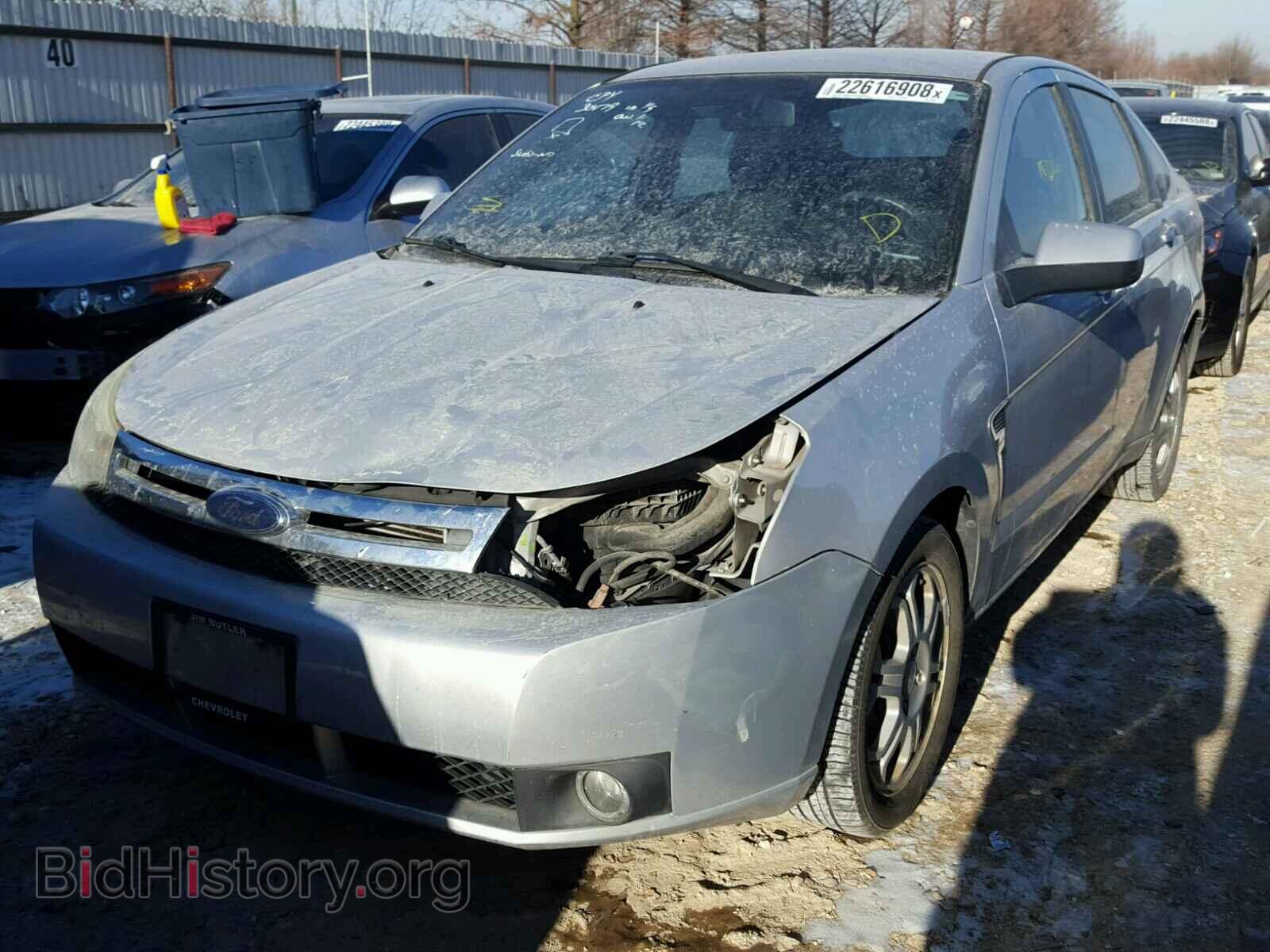 2008 FORD FOCUS - VIN: 1FAHP35N98W192568 - Фото 2