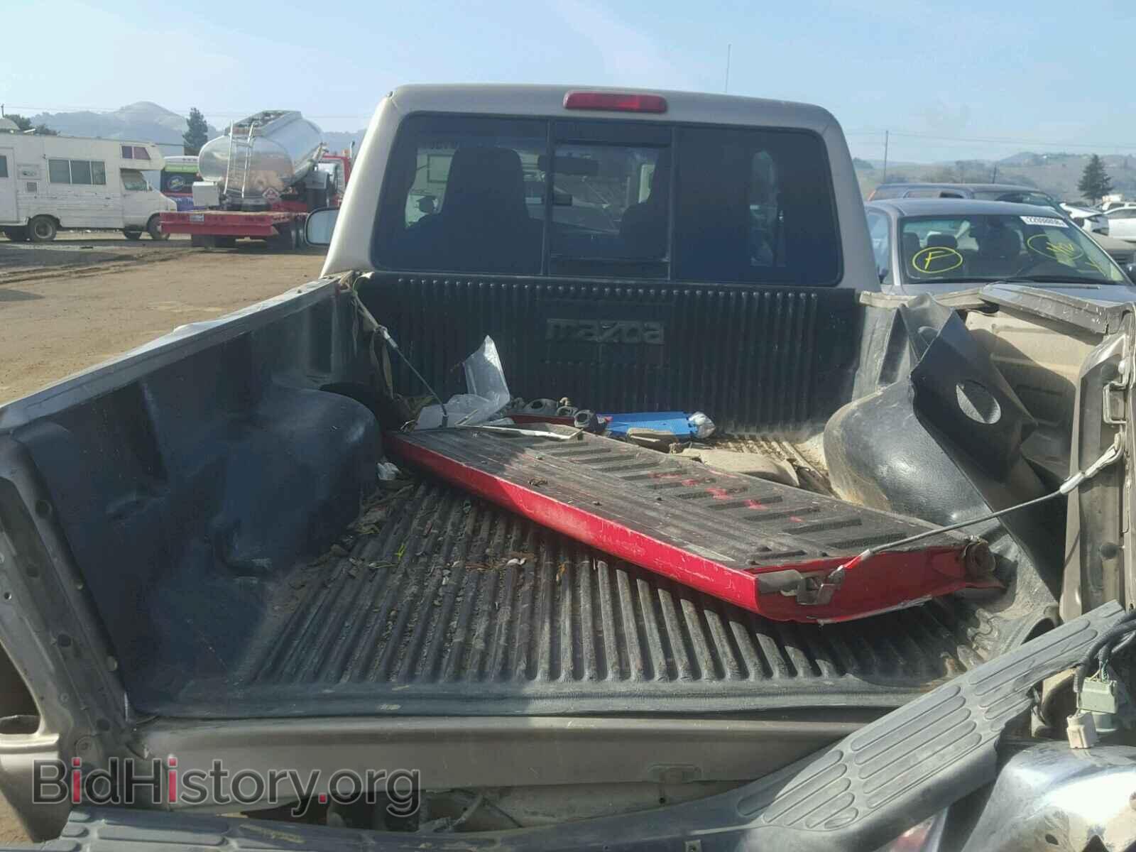 2004 MAZDA B2300 - VIN: 4F4YR16D54TM03475 - Photo 9