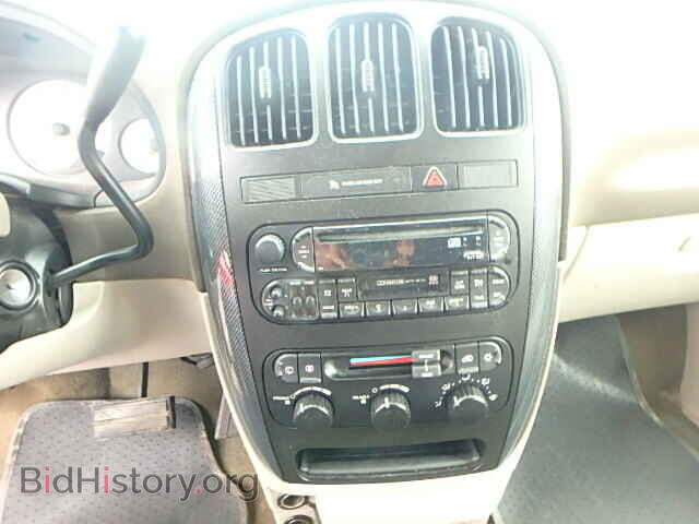 2007 DODGE CARAVAN - VIN: 2D4GP44LX7R111115 - Фото 9