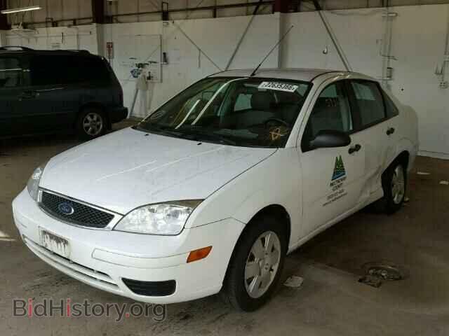 2007 FORD FOCUS - VIN: 1FAHP34N47W282100 - Фото 2