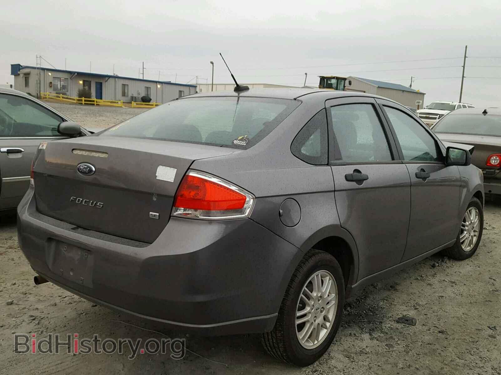 2010 FORD FOCUS - VIN: 1FAHP3FN0AW266738 - Фото 4