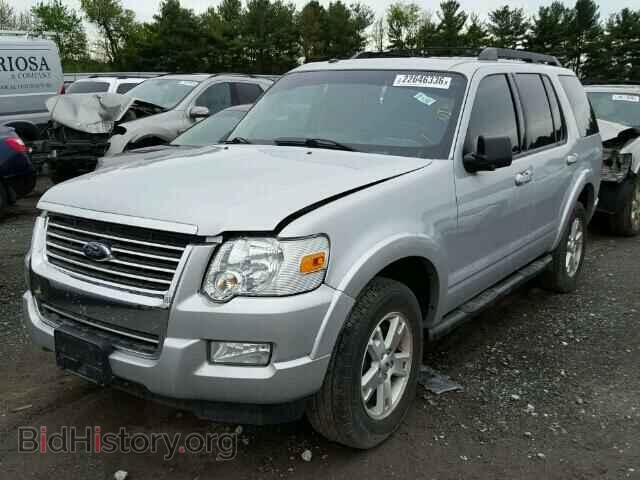 2010 FORD EXPLORER - VIN: 1FMEU7DE9AUA28801 - Фото 2