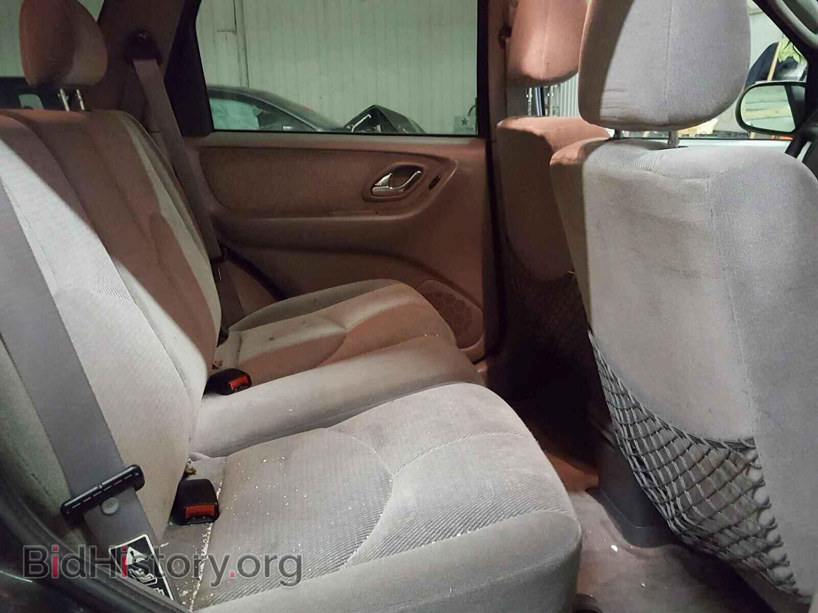 2002 MAZDA TRIBUTE - VIN: 4F2YU08142KM48561 - Фото 6