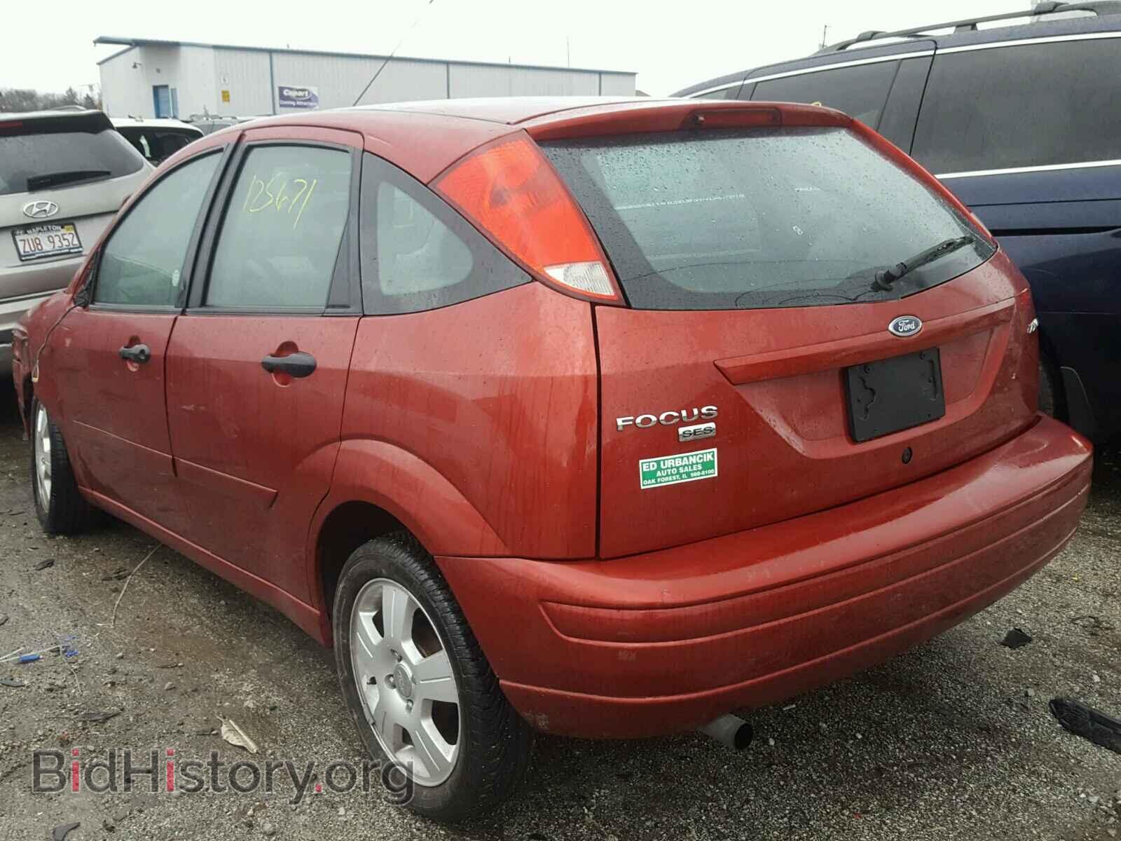 2005 FORD FOCUS - VIN: 3FAFP37N05R136828 - Фото 3