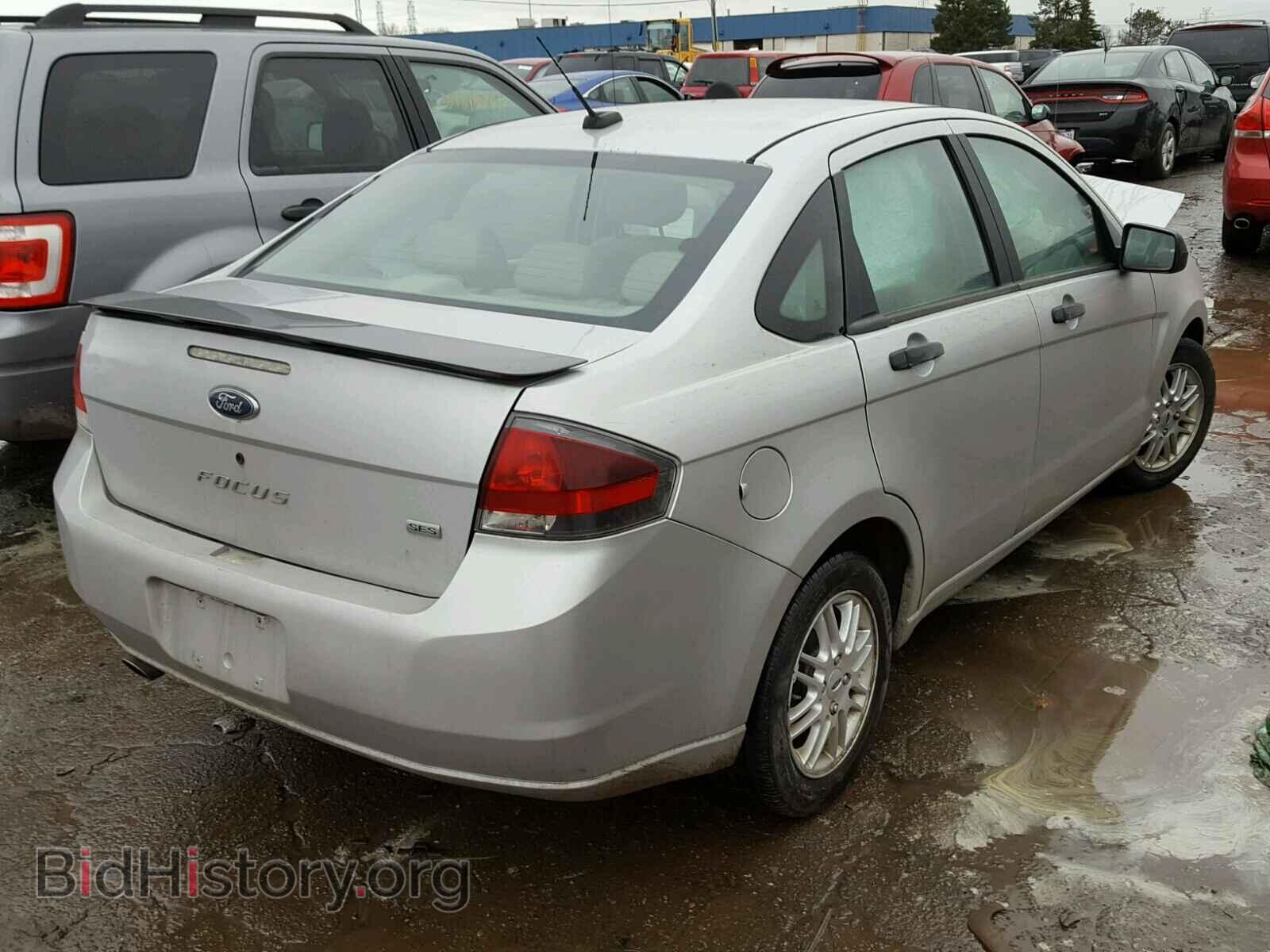 2009 FORD FOCUS - VIN: 1FAHP35N79W270735 - Фото 4
