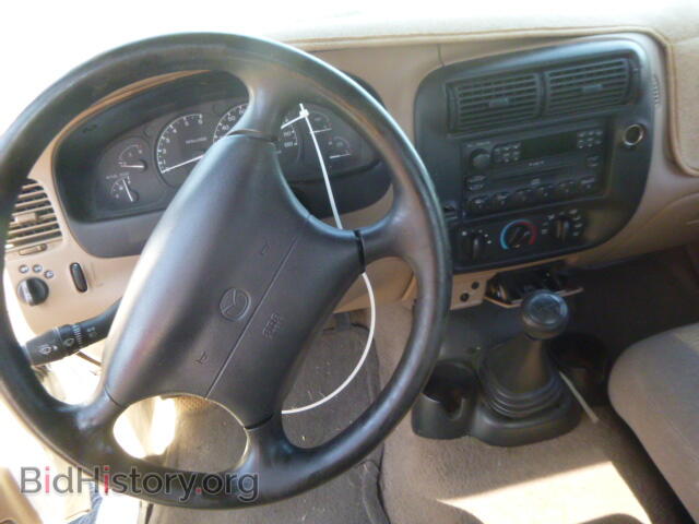 1999 MAZDA B2500 - VIN: 4F4YR12CXXTM27725 - Фото 10