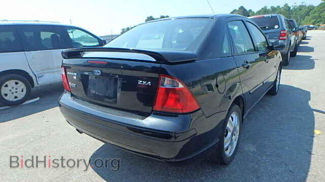2006 FORD FOCUS - VIN: 1FAFP38Z06W119267 - Фото 4