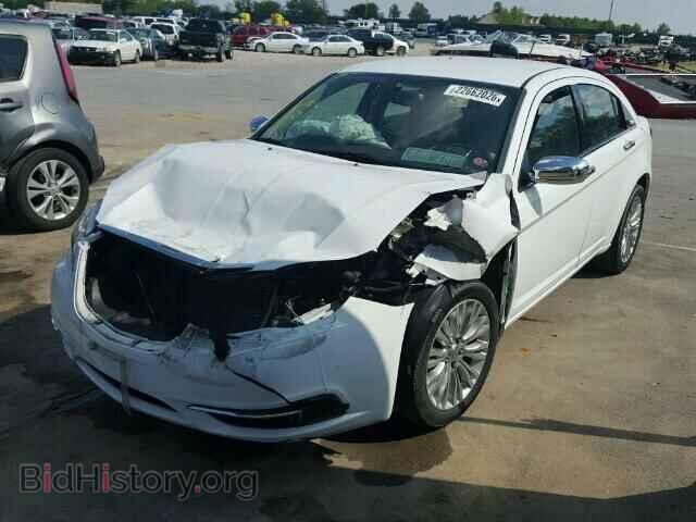 2011 CHRYSLER 200 - VIN: 1C3BC2FB3BN614751 - Фото 2