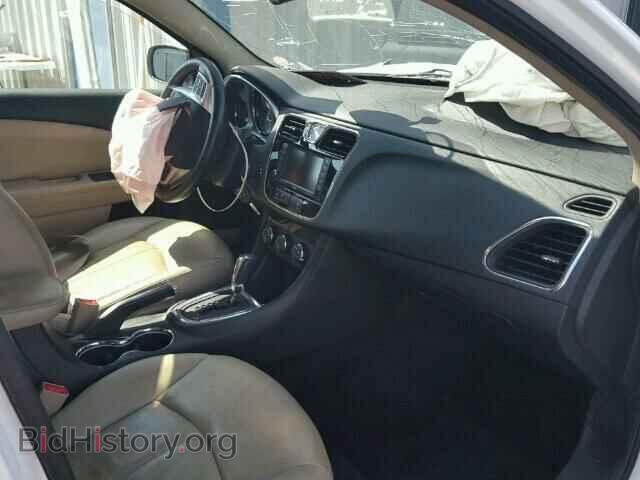 2011 CHRYSLER 200 - VIN: 1C3BC2FB3BN614751 - Фото 5