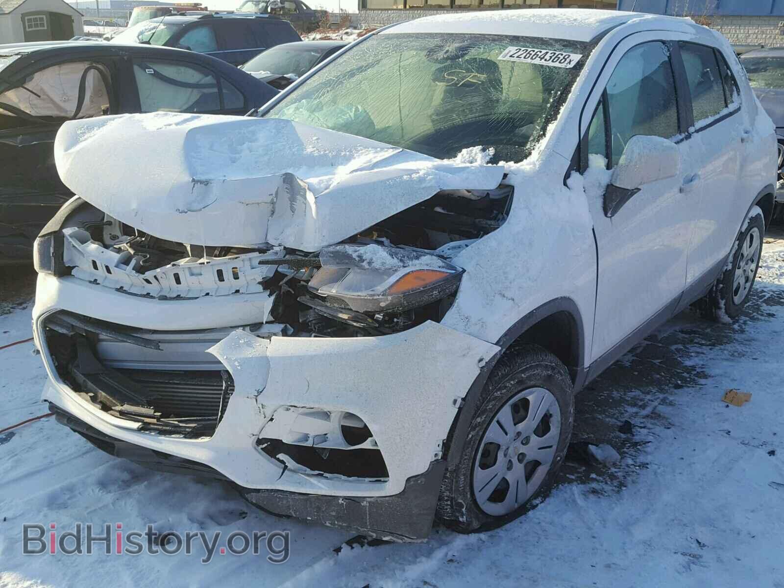 2017 CHEVROLET TRAX - VIN: 3GNCJKSB3HL188569 - Фото 2