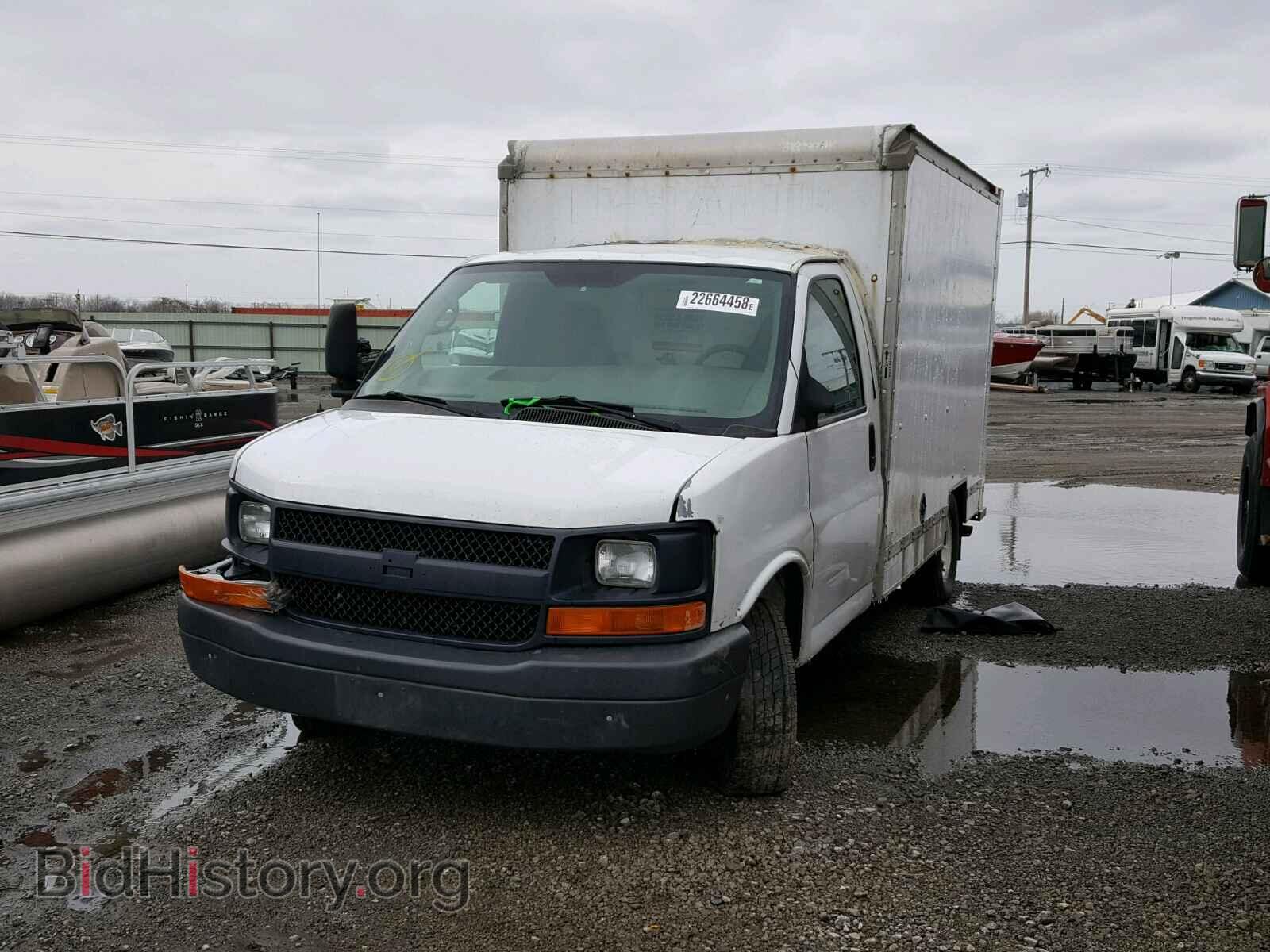 2005 GMC SAVANA - VIN: 1GDGG31V851901796 - Фото 2