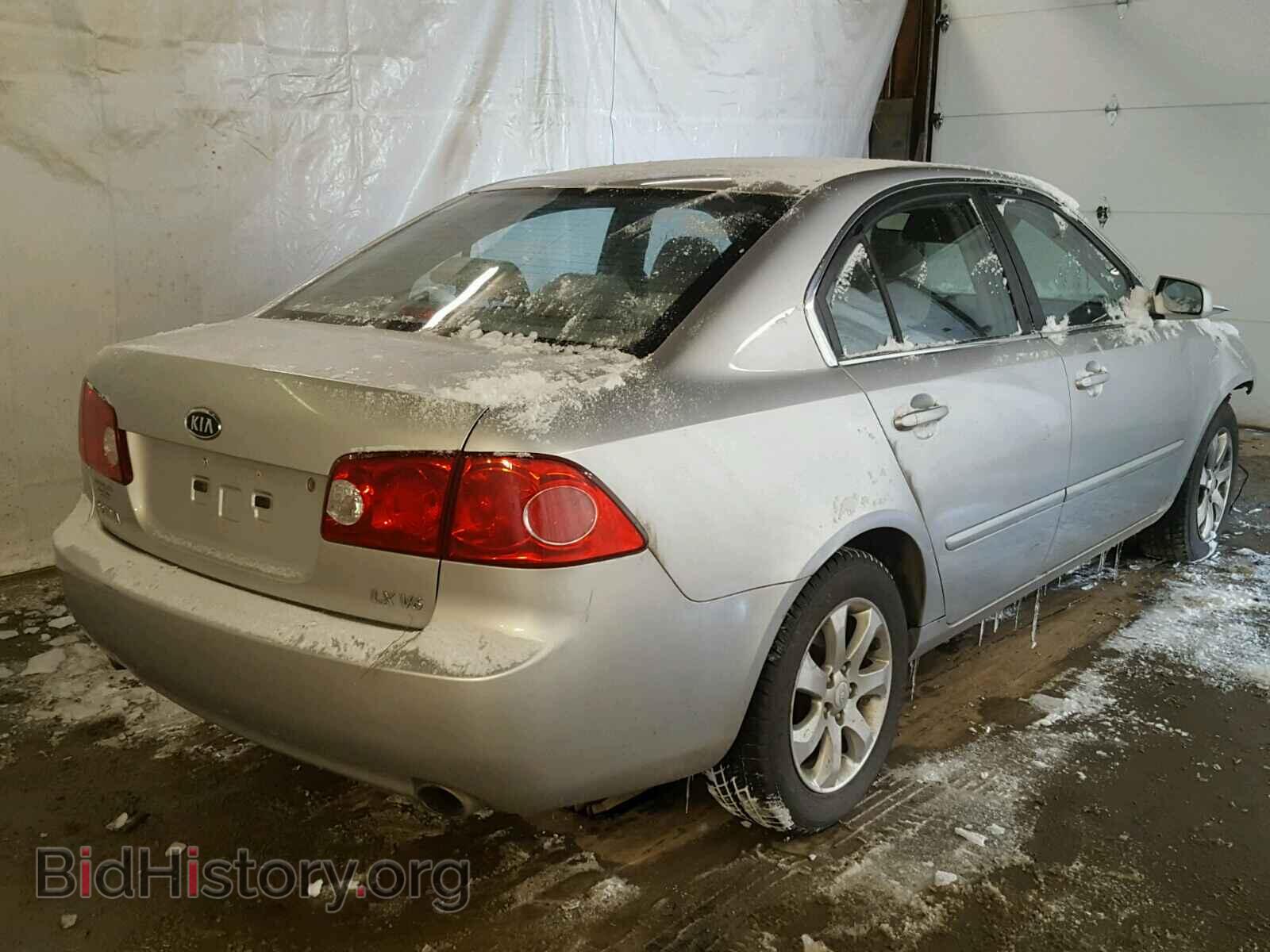 2008 KIA OPTIMA - VIN: KNAGE124885206247 - Photo 4