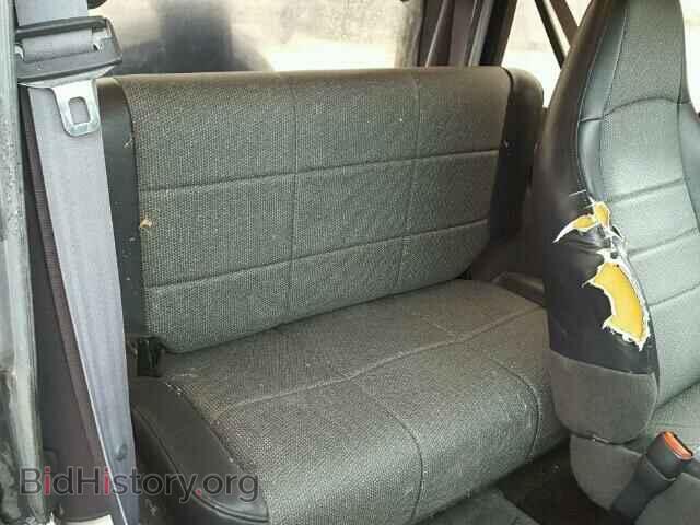 2000 JEEP WRANGLER - VIN: 1J4FA29P4YP797630 - Photo 6