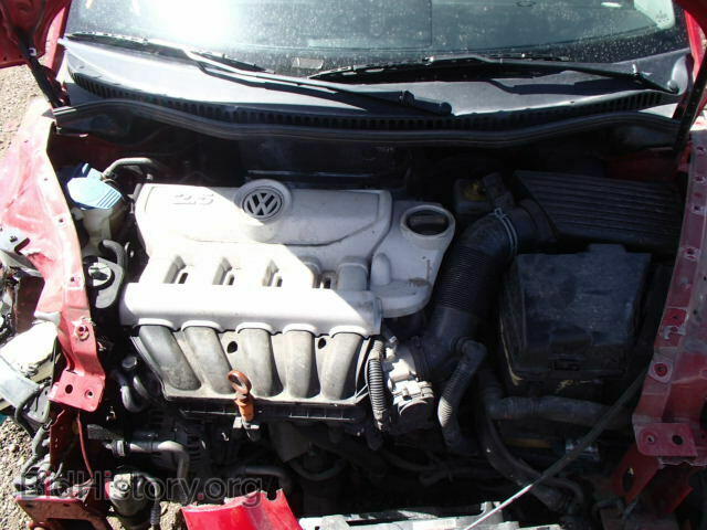 2010 VOLKSWAGEN BEETLE - VIN: 3VWPG3AG6AM015606 - Фото 7