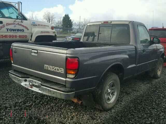 1999 MAZDA B2500 - VIN: 4F4YR12C4XTM40468 - Photo 4