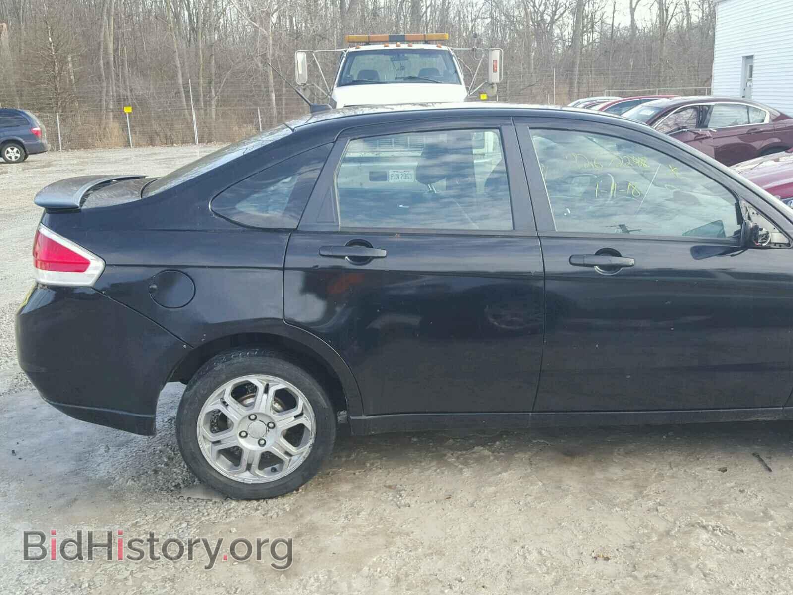 2008 FORD FOCUS - VIN: 1FAHP35N88W233692 - Фото 9