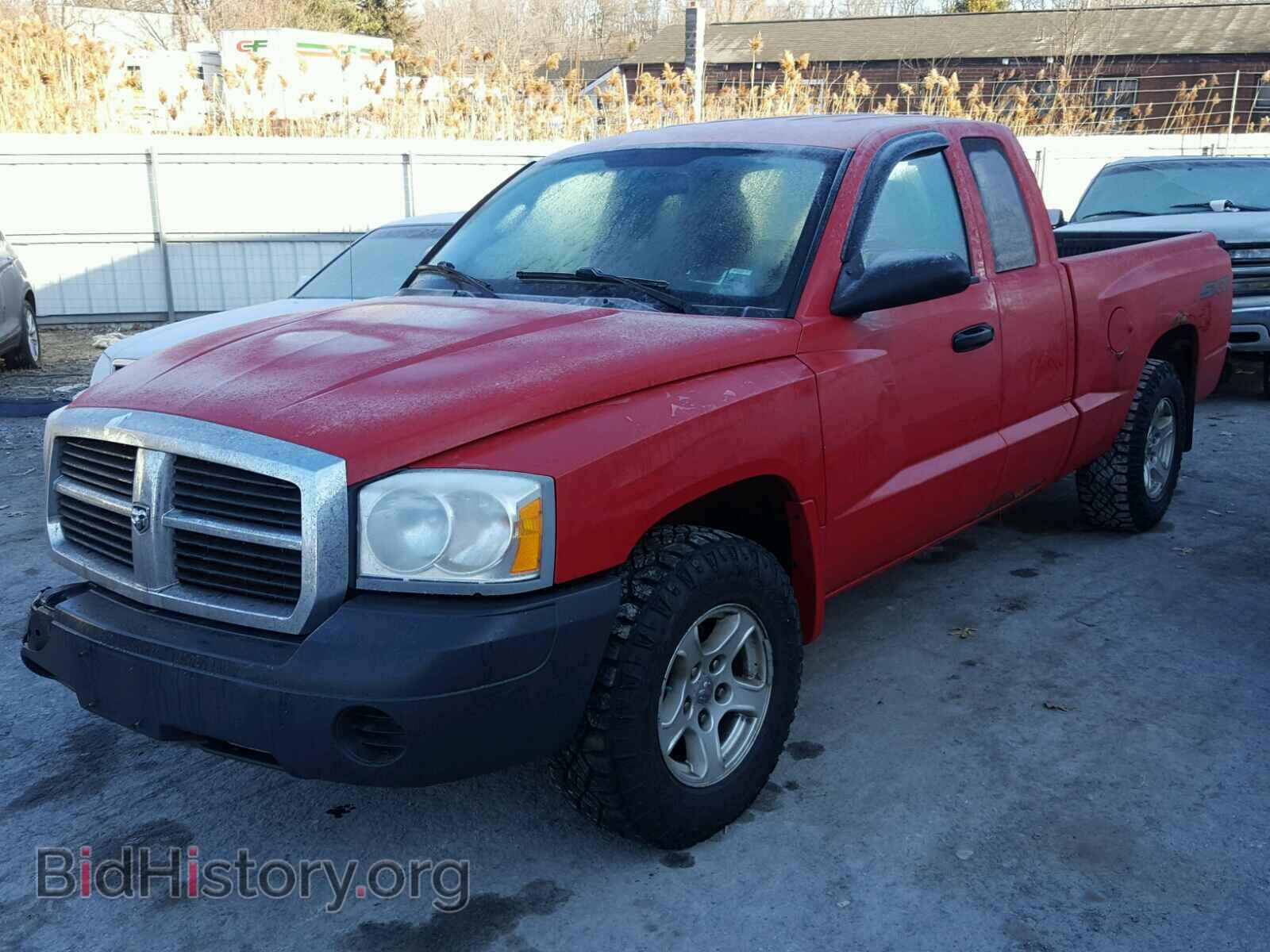 2007 DODGE DAKOTA - VIN: 1D7HW22KX7S209746 - Фото 2