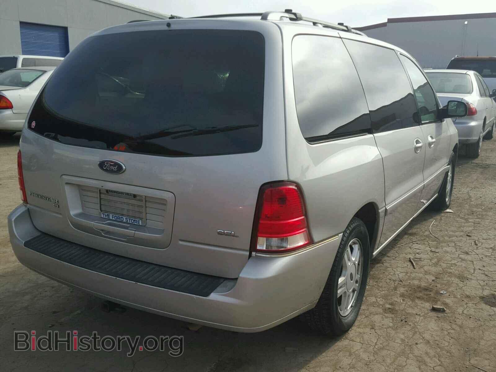 2005 FORD FREESTAR - VIN: 2FMDA52245BA04564 - Фото 4