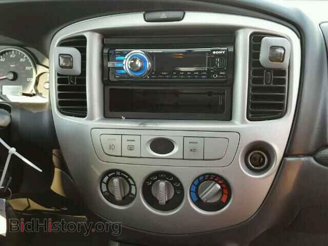 2005 MAZDA TRIBUTE - VIN: 4F2YZ04175KM48873 - Фото 9